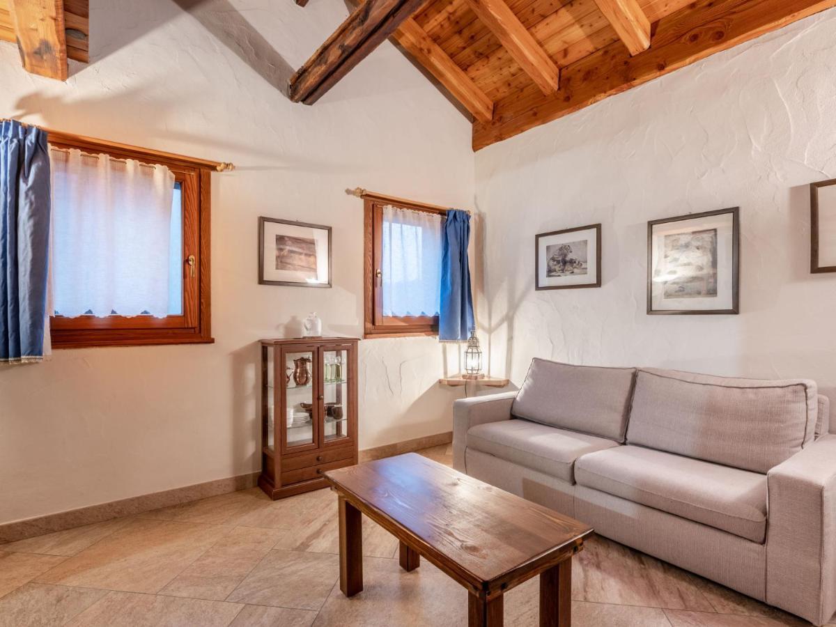 Apartment Les Cors-2 By Interhome Фенис Экстерьер фото