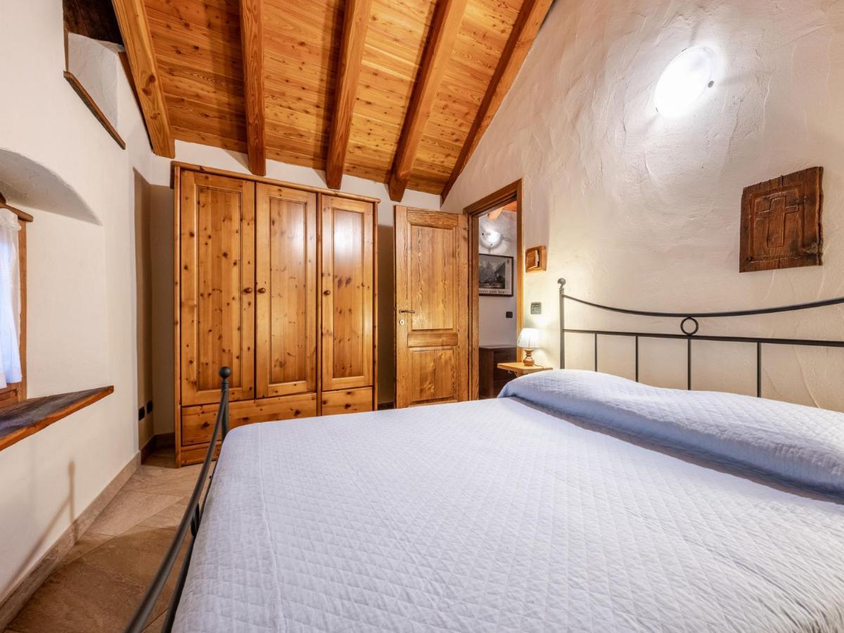 Apartment Les Cors-2 By Interhome Фенис Экстерьер фото