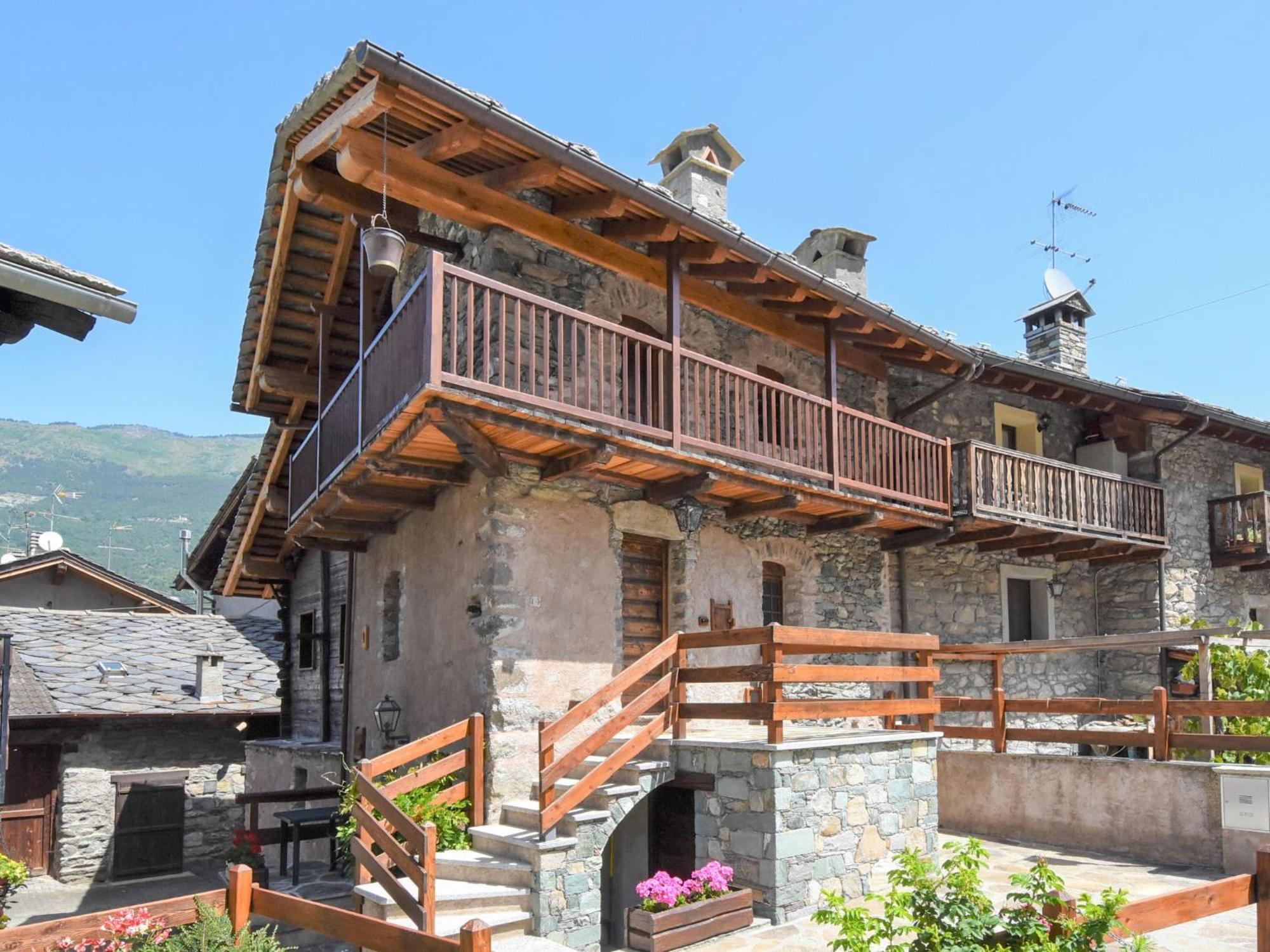 Apartment Les Cors-2 By Interhome Фенис Экстерьер фото